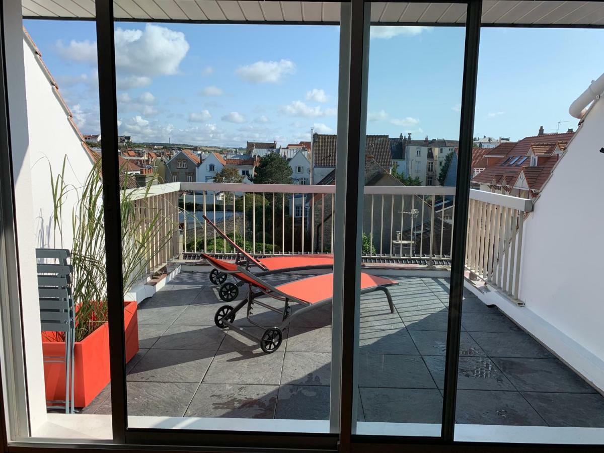Appartement La Terrasse vue Mer du 42 Ferber, Plein Sud Wifi à Wimereux Extérieur photo